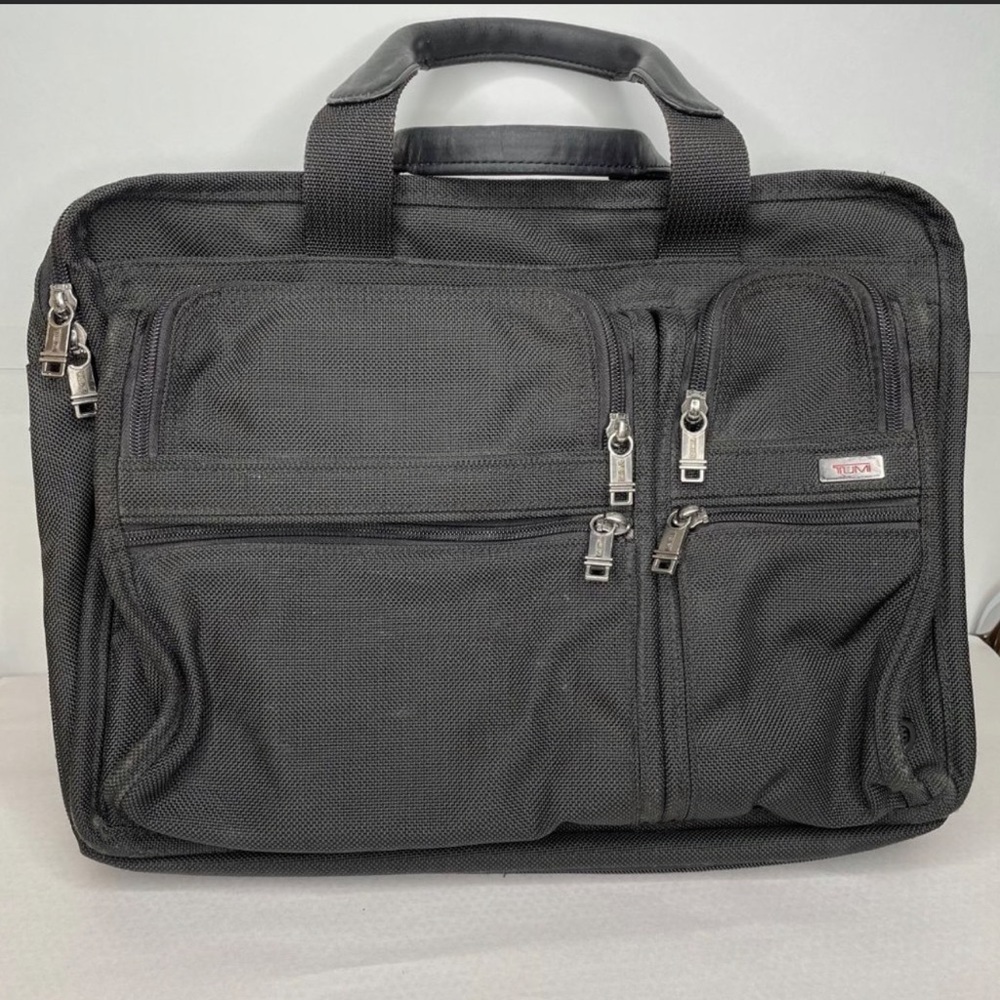 Tumi Expandable Lap Top Bag/Briefcase